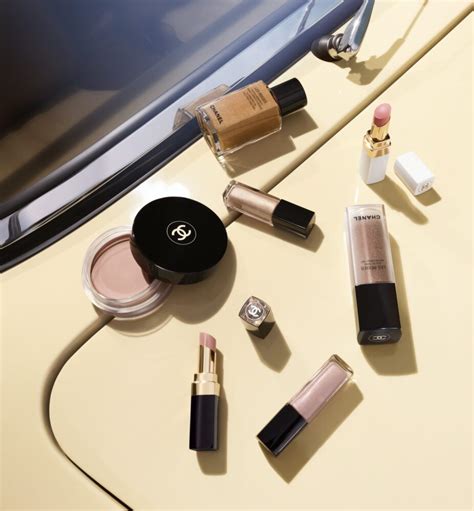 chanel les beiges summer to go|CHANEL LES BEIGES Summer To.